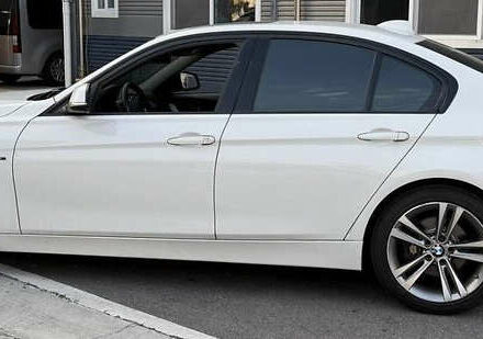 Белый БМВ 3 Серия, объемом двигателя 0 л и пробегом 83 тыс. км за 7000 $, фото 1 на Automoto.ua
