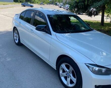 Белый БМВ 3 Серия, объемом двигателя 2 л и пробегом 172 тыс. км за 13000 $, фото 1 на Automoto.ua