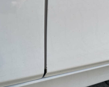 Белый БМВ 3 Серия, объемом двигателя 2 л и пробегом 180 тыс. км за 12000 $, фото 14 на Automoto.ua