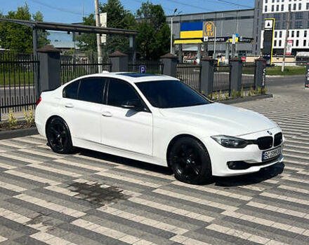Белый БМВ 3 Серия, объемом двигателя 2 л и пробегом 240 тыс. км за 13000 $, фото 2 на Automoto.ua