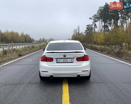 Белый БМВ 3 Серия, объемом двигателя 3 л и пробегом 153 тыс. км за 16000 $, фото 5 на Automoto.ua
