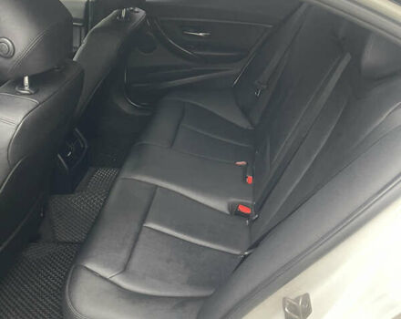 Белый БМВ 3 Серия, объемом двигателя 2 л и пробегом 107 тыс. км за 13500 $, фото 8 на Automoto.ua