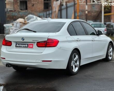 Белый БМВ 3 Серия, объемом двигателя 2 л и пробегом 189 тыс. км за 13290 $, фото 10 на Automoto.ua