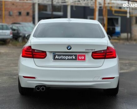 Белый БМВ 3 Серия, объемом двигателя 2 л и пробегом 189 тыс. км за 13290 $, фото 9 на Automoto.ua