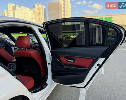 Білий БМВ 3 Серія, об'ємом двигуна 2 л та пробігом 262 тис. км за 15000 $, фото 17 на Automoto.ua