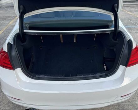 Белый БМВ 3 Серия, объемом двигателя 2 л и пробегом 81 тыс. км за 6400 $, фото 6 на Automoto.ua