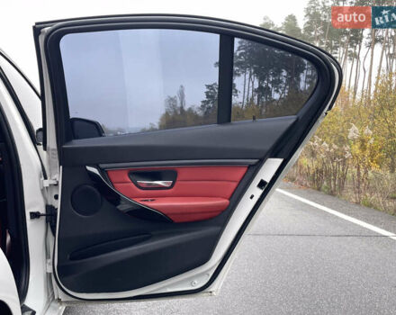 Белый БМВ 3 Серия, объемом двигателя 3 л и пробегом 153 тыс. км за 16000 $, фото 35 на Automoto.ua