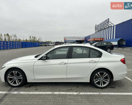 Білий БМВ 3 Серія, об'ємом двигуна 2 л та пробігом 210 тис. км за 14000 $, фото 6 на Automoto.ua