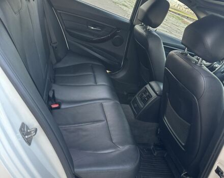 Белый БМВ 3 Серия, объемом двигателя 2 л и пробегом 112 тыс. км за 13500 $, фото 13 на Automoto.ua