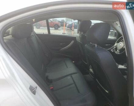 Белый БМВ 3 Серия, объемом двигателя 2 л и пробегом 257 тыс. км за 2400 $, фото 9 на Automoto.ua