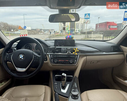 Белый БМВ 3 Серия, объемом двигателя 2 л и пробегом 125 тыс. км за 14200 $, фото 11 на Automoto.ua