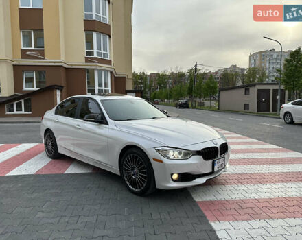 Білий БМВ 3 Серія, об'ємом двигуна 2.98 л та пробігом 162 тис. км за 16700 $, фото 9 на Automoto.ua