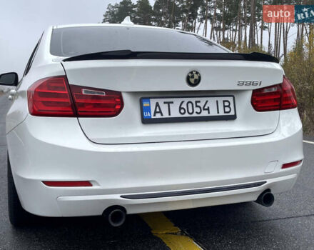 Белый БМВ 3 Серия, объемом двигателя 3 л и пробегом 153 тыс. км за 16000 $, фото 6 на Automoto.ua