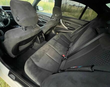 Белый БМВ 3 Серия, объемом двигателя 2 л и пробегом 166 тыс. км за 10000 $, фото 4 на Automoto.ua