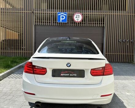 Белый БМВ 3 Серия, объемом двигателя 2 л и пробегом 290 тыс. км за 9700 $, фото 3 на Automoto.ua