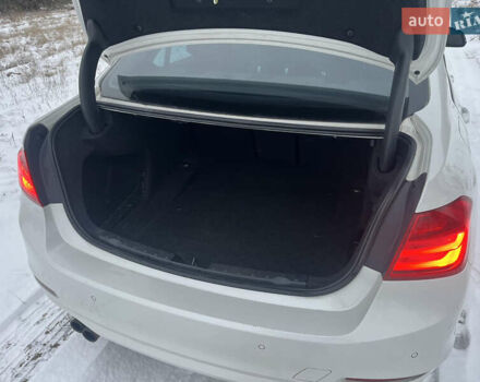 Белый БМВ 3 Серия, объемом двигателя 2 л и пробегом 240 тыс. км за 9800 $, фото 4 на Automoto.ua