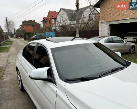 Білий БМВ 3 Серія, об'ємом двигуна 2 л та пробігом 237 тис. км за 11700 $, фото 9 на Automoto.ua