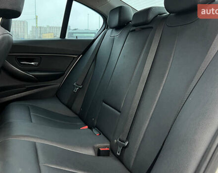 Білий БМВ 3 Серія, об'ємом двигуна 2 л та пробігом 297 тис. км за 10650 $, фото 19 на Automoto.ua