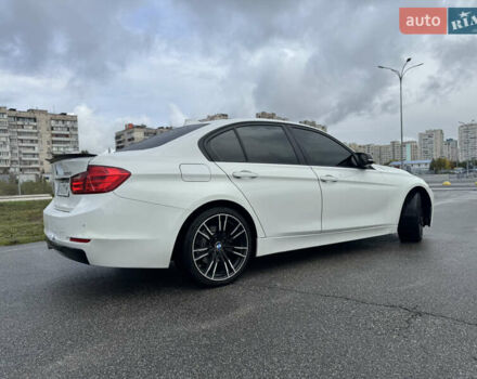 Белый БМВ 3 Серия, объемом двигателя 2 л и пробегом 185 тыс. км за 11900 $, фото 6 на Automoto.ua