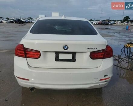 Белый БМВ 3 Серия, объемом двигателя 2 л и пробегом 257 тыс. км за 2400 $, фото 5 на Automoto.ua