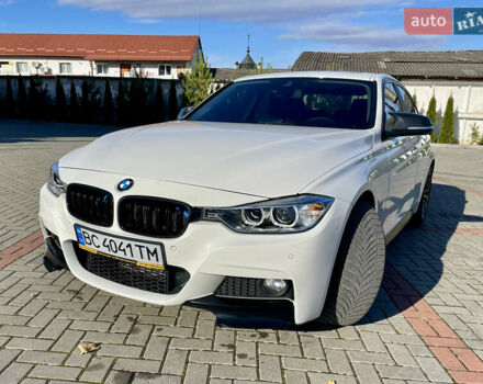 Білий БМВ 3 Серія, об'ємом двигуна 2 л та пробігом 210 тис. км за 15500 $, фото 2 на Automoto.ua