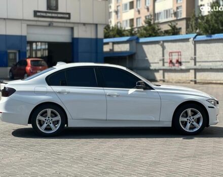 Білий БМВ 3 Серія, об'ємом двигуна 2 л та пробігом 184 тис. км за 12990 $, фото 3 на Automoto.ua
