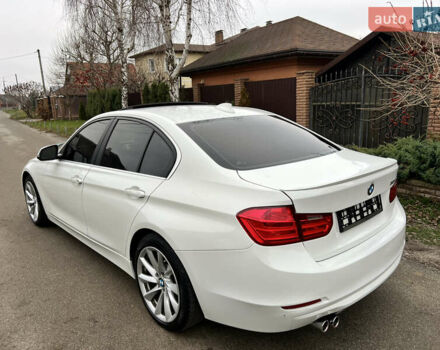 Білий БМВ 3 Серія, об'ємом двигуна 2 л та пробігом 237 тис. км за 11700 $, фото 5 на Automoto.ua