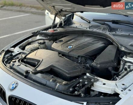 Білий БМВ 3 Серія, об'ємом двигуна 2 л та пробігом 262 тис. км за 15000 $, фото 26 на Automoto.ua
