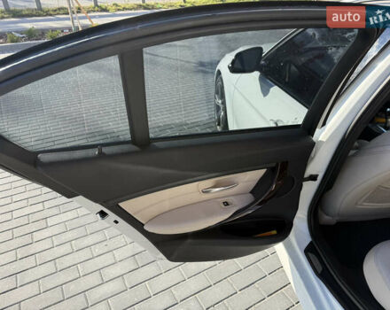 Белый БМВ 3 Серия, объемом двигателя 2 л и пробегом 116 тыс. км за 15900 $, фото 19 на Automoto.ua