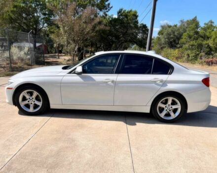 Белый БМВ 3 Серия, объемом двигателя 2 л и пробегом 81 тыс. км за 9600 $, фото 4 на Automoto.ua