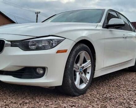 Білий БМВ 3 Серія, об'ємом двигуна 2 л та пробігом 180 тис. км за 12800 $, фото 1 на Automoto.ua