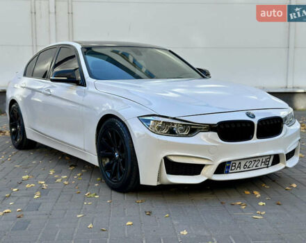 Білий БМВ 3 Серія, об'ємом двигуна 2 л та пробігом 175 тис. км за 12700 $, фото 2 на Automoto.ua