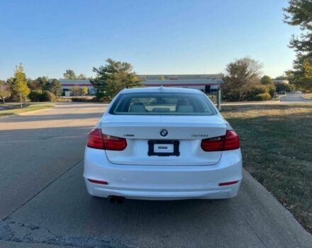 Белый БМВ 3 Серия, объемом двигателя 2 л и пробегом 88 тыс. км за 3600 $, фото 5 на Automoto.ua