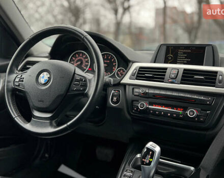 Білий БМВ 3 Серія, об'ємом двигуна 2 л та пробігом 297 тис. км за 10650 $, фото 17 на Automoto.ua