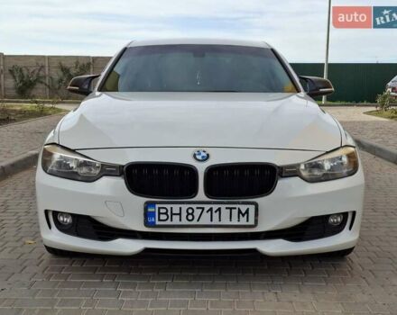 Білий БМВ 3 Серія, об'ємом двигуна 2 л та пробігом 240 тис. км за 9900 $, фото 1 на Automoto.ua
