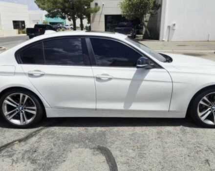 Белый БМВ 3 Серия, объемом двигателя 2 л и пробегом 80 тыс. км за 7300 $, фото 3 на Automoto.ua