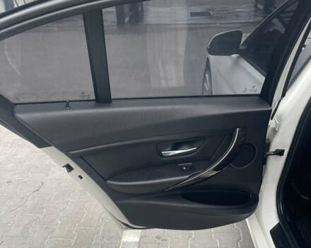 Белый БМВ 3 Серия, объемом двигателя 2 л и пробегом 107 тыс. км за 13500 $, фото 7 на Automoto.ua