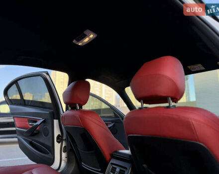 Білий БМВ 3 Серія, об'ємом двигуна 2 л та пробігом 262 тис. км за 15000 $, фото 23 на Automoto.ua