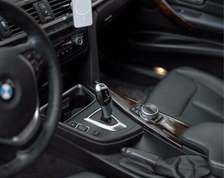 Белый БМВ 3 Серия, объемом двигателя 2 л и пробегом 156 тыс. км за 13700 $, фото 6 на Automoto.ua