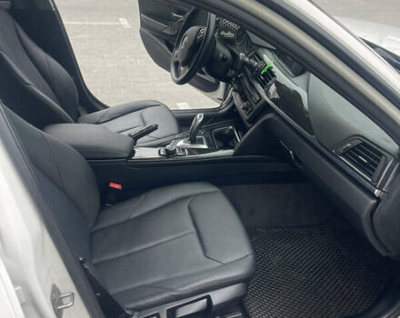 Белый БМВ 3 Серия, объемом двигателя 2 л и пробегом 107 тыс. км за 13500 $, фото 13 на Automoto.ua