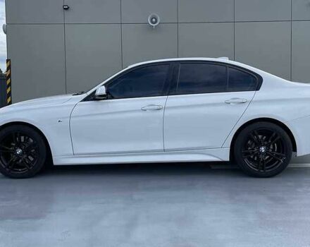 Белый БМВ 3 Серия, объемом двигателя 2 л и пробегом 130 тыс. км за 11000 $, фото 3 на Automoto.ua