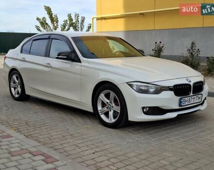 Білий БМВ 3 Серія, об'ємом двигуна 2 л та пробігом 240 тис. км за 9900 $, фото 14 на Automoto.ua