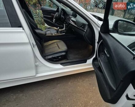 Белый БМВ 3 Серия, объемом двигателя 2 л и пробегом 290 тыс. км за 10700 $, фото 13 на Automoto.ua