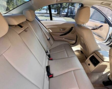 Белый БМВ 3 Серия, объемом двигателя 2 л и пробегом 81 тыс. км за 9600 $, фото 10 на Automoto.ua