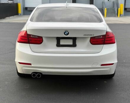 Белый БМВ 3 Серия, объемом двигателя 2 л и пробегом 88 тыс. км за 1800 $, фото 4 на Automoto.ua