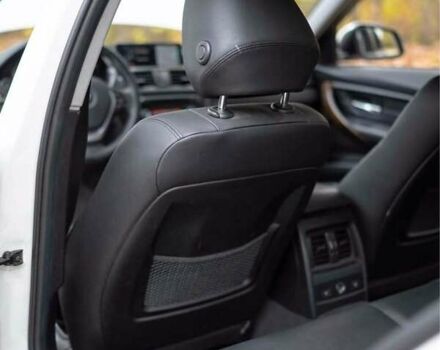 Белый БМВ 3 Серия, объемом двигателя 2 л и пробегом 156 тыс. км за 13700 $, фото 5 на Automoto.ua