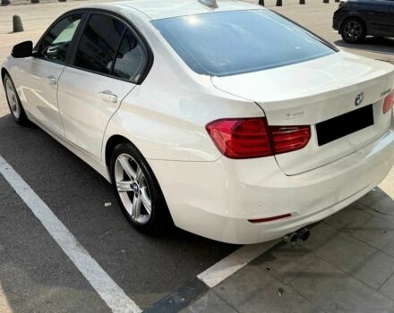 Белый БМВ 3 Серия, объемом двигателя 2 л и пробегом 149 тыс. км за 12500 $, фото 3 на Automoto.ua