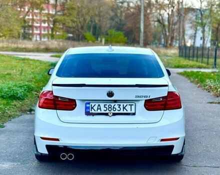 Белый БМВ 3 Серия, объемом двигателя 2 л и пробегом 150 тыс. км за 9500 $, фото 3 на Automoto.ua