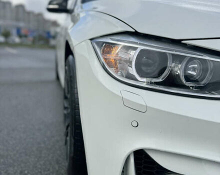 Белый БМВ 3 Серия, объемом двигателя 2 л и пробегом 185 тыс. км за 11900 $, фото 15 на Automoto.ua