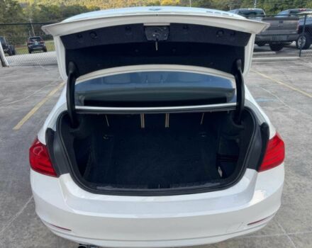 Білий БМВ 3 Серія, об'ємом двигуна 2 л та пробігом 82 тис. км за 11500 $, фото 14 на Automoto.ua